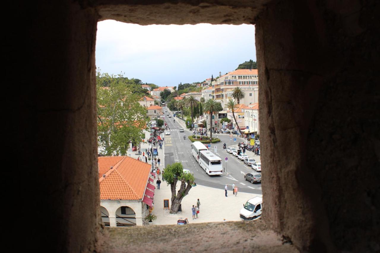 Charming View Old Town Ap, With Free Parking Apartment Dubrovnik Bagian luar foto