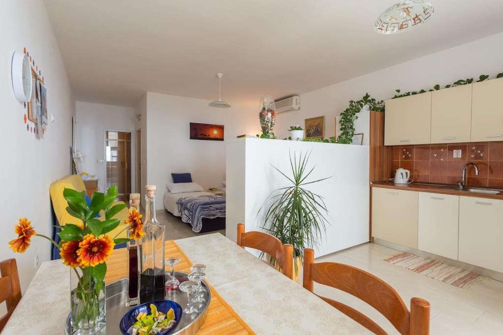 Charming View Old Town Ap, With Free Parking Apartment Dubrovnik Bagian luar foto