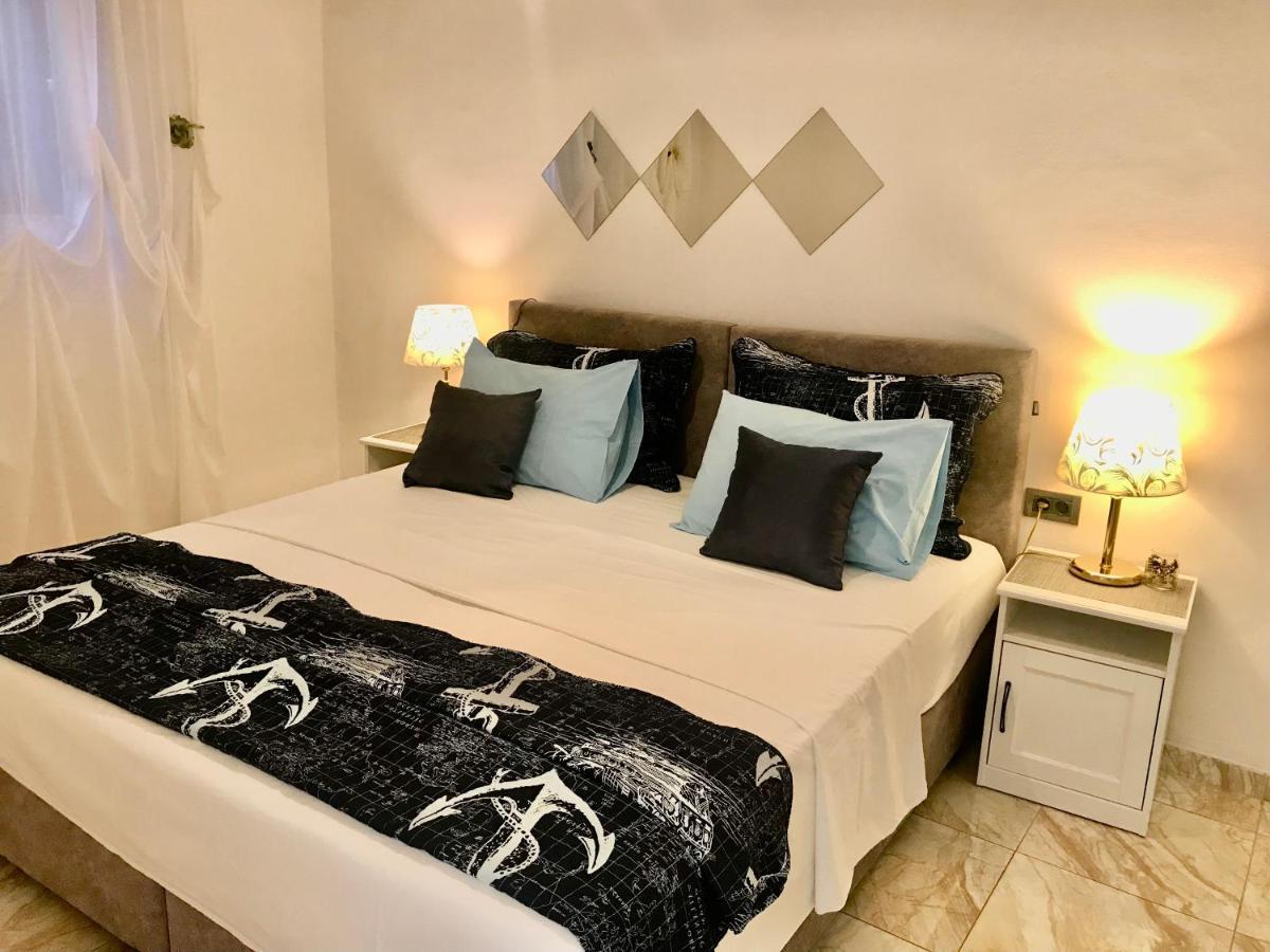 Charming View Old Town Ap, With Free Parking Apartment Dubrovnik Bagian luar foto